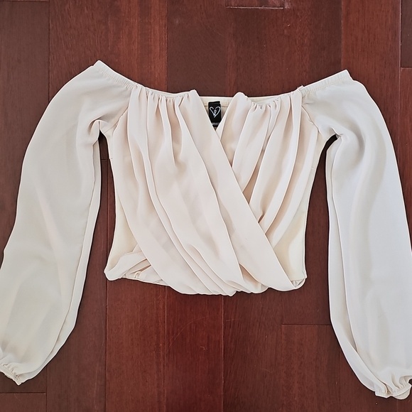 Windsor Tops - Windsor Cropped Mesh Balloon Sleeve Blouse